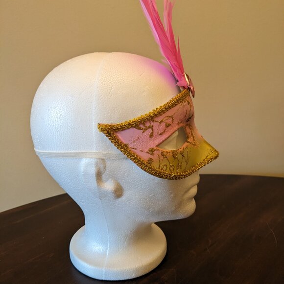 Pink and Gold Glitter Mask (new) - Picture 5 of 5